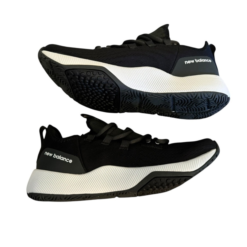 New Balance Women’s FuelCell Trainer in Black and White Sneakers Size 8 - Picture 4 of 7